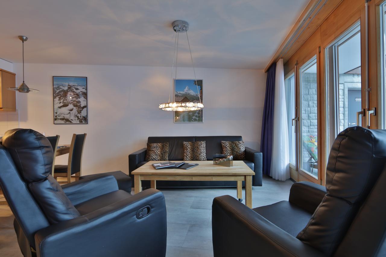 Ferienwohnung Steinmattstrasse Zermatt Esterno foto